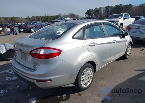 2019 Ford Fiesta S z USA, uszkodzony, nr VIN 3FADP4AJ6KM125750